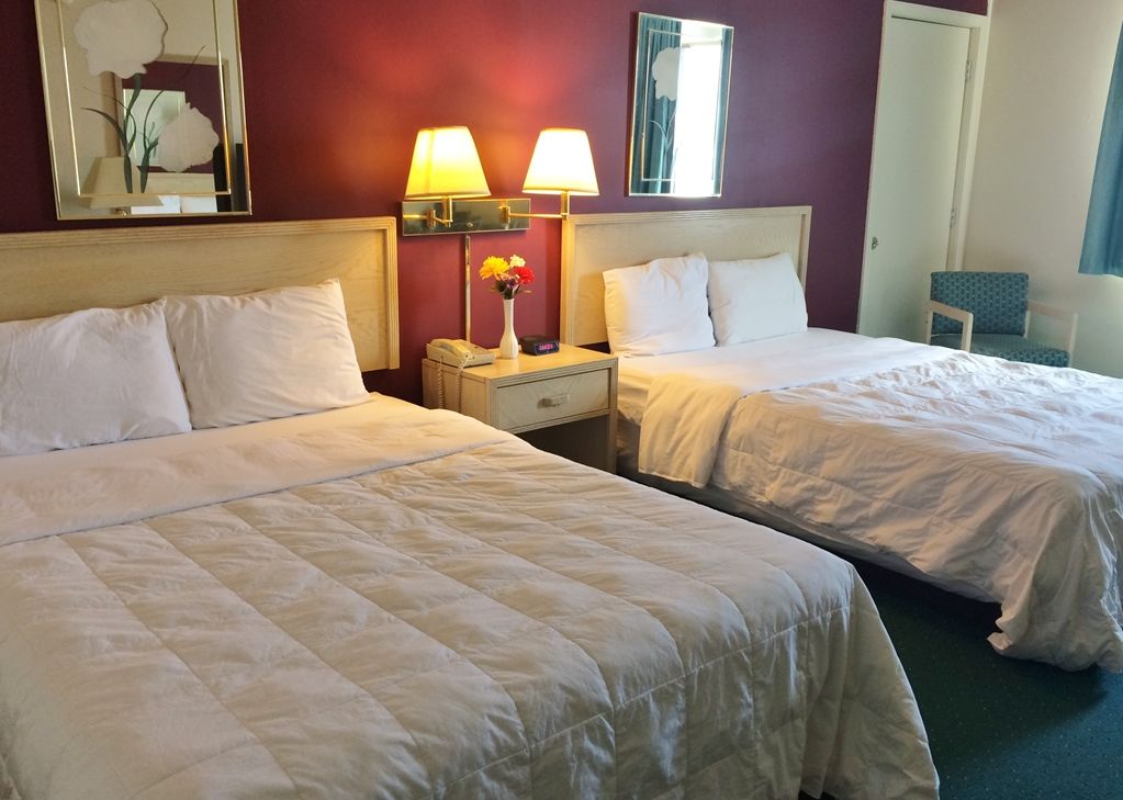 Americas Best Value Inn & Suites - Bluffton Стая снимка