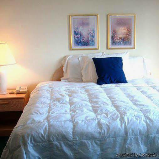 Americas Best Value Inn & Suites - Bluffton Стая снимка